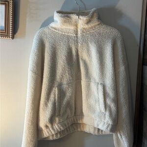 American Eagle Outfitters white zipper Sherpa Jacket